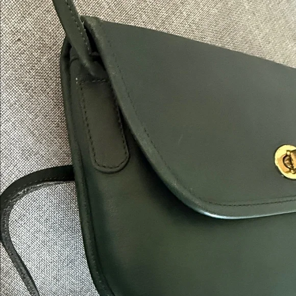 Coach 90s vintage green Leather Crossbody Bag K4B 9919 - Picture 9 of 15
